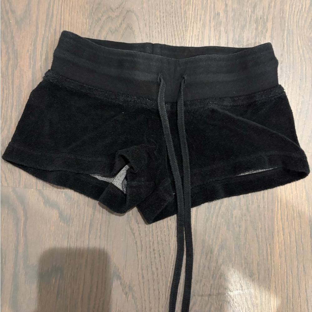 Hard Tail Black Shorts